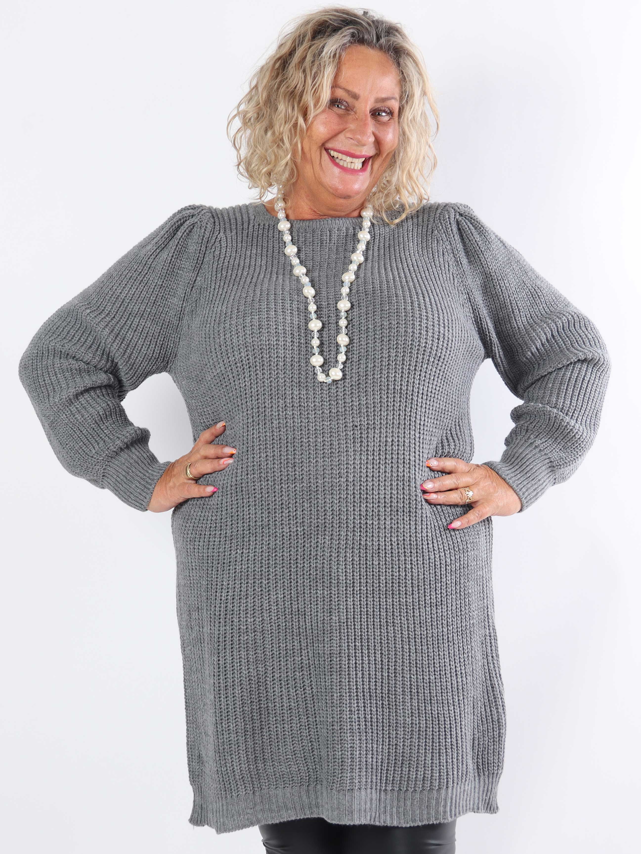 Dajana - Plus size strikkjole med ballonærmer